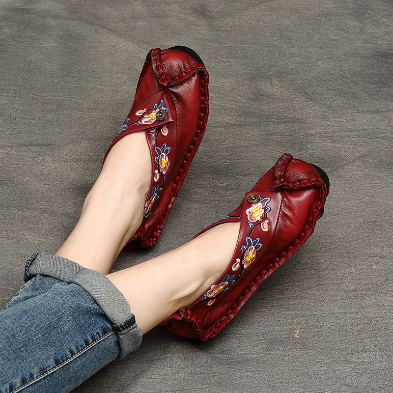 Babakud Women Spring Retro Leather Embroidered Handmade Casual Shoes