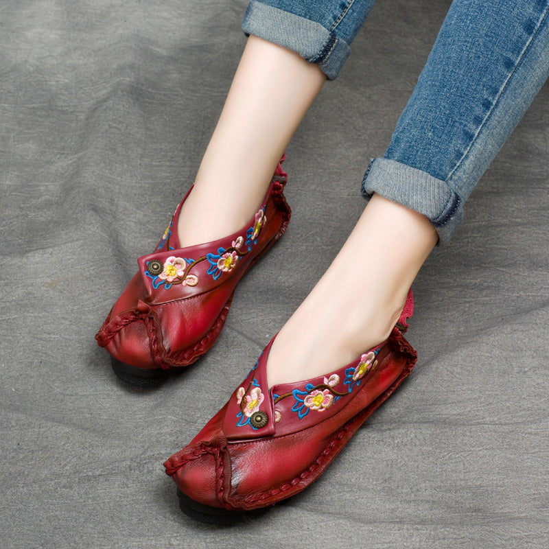 Babakud Women Spring Retro Leather Embroidered Handmade Casual Shoes