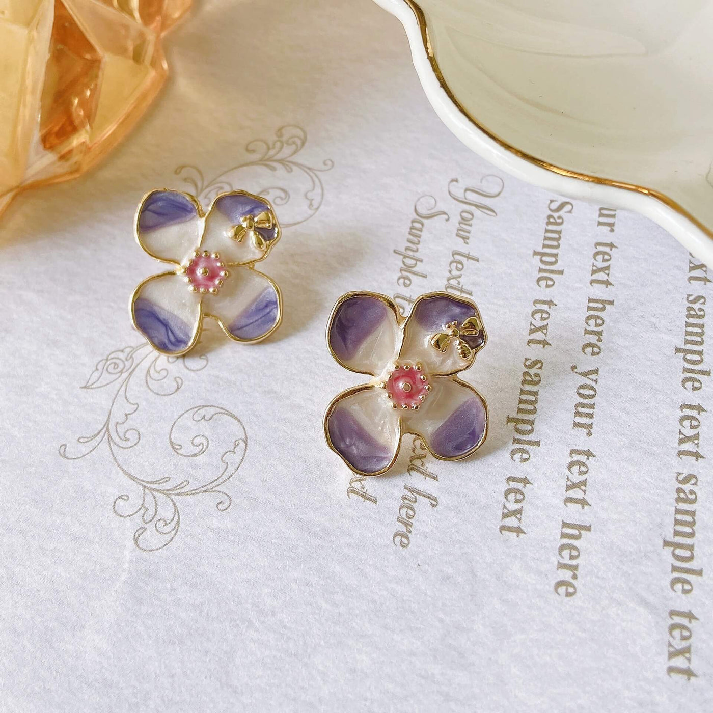 Babakud Palace Garden Bee Flower Earrings