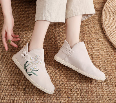 Ethnic Style Warm Embroidered Flat Cotton Shoes