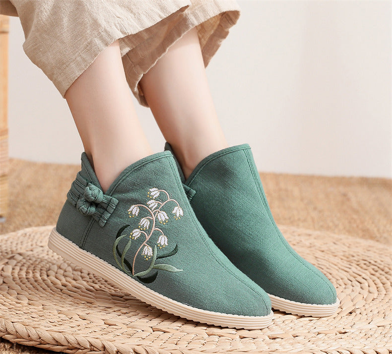 Ethnic Style Warm Embroidered Flat Cotton Shoes