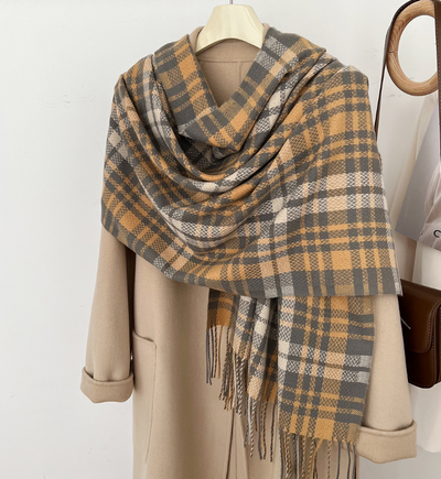 Babakud Autumn and Winter Stylish Plaid Scarf