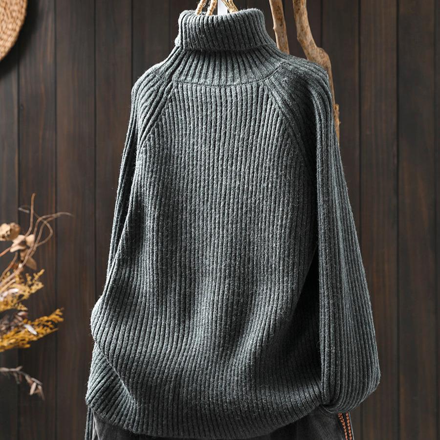 Women Winter High Neck Cashmere Sweater with Vertical Stripes