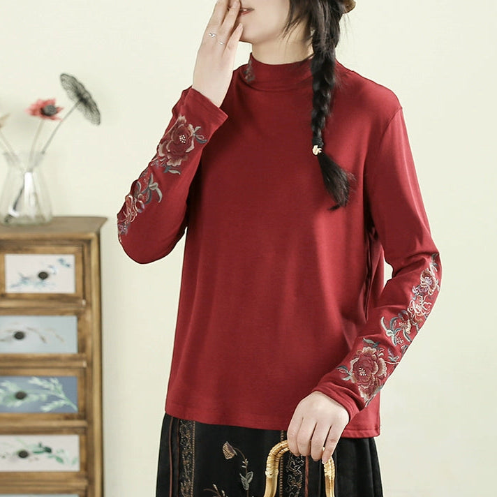 Women Autumn Retro Embroidered Floral Cotton Long Sleeve T-Shirt