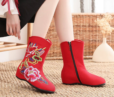 Women Traditional Floral Embroidered Fleece Cotton Boots