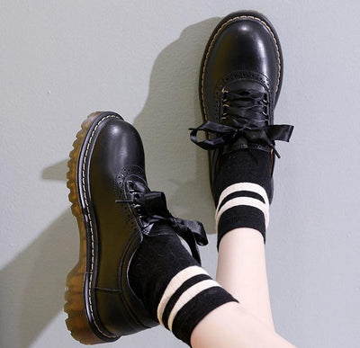 Women Retro Lace Up Genuine Leather Casual Shoes