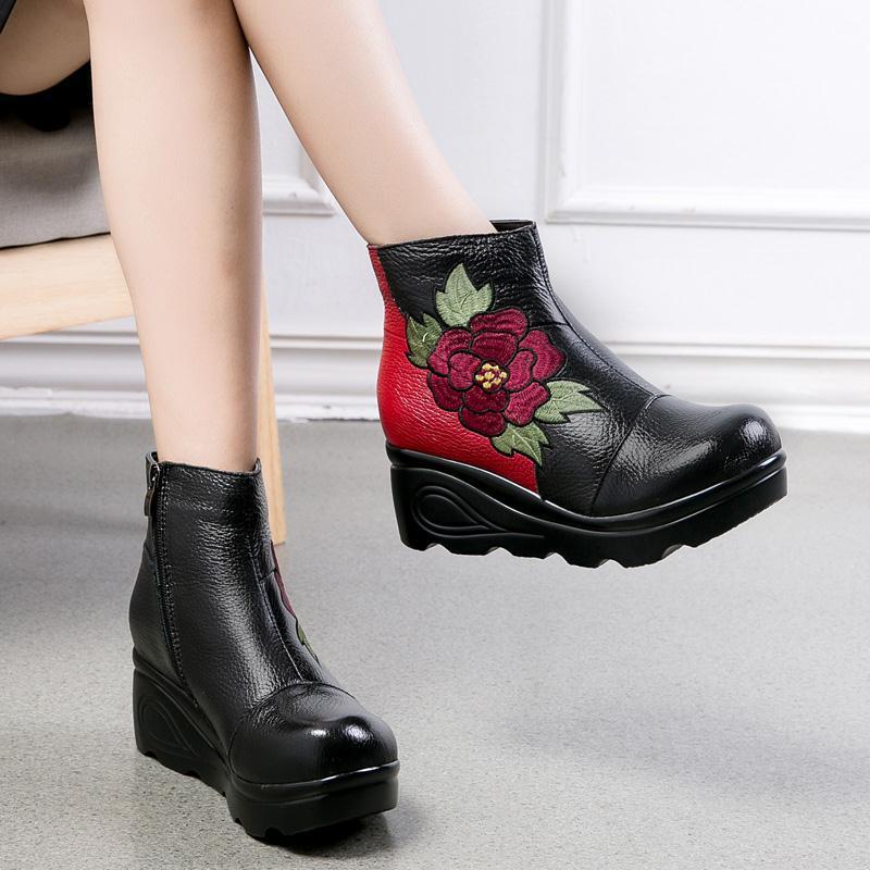 Ethnic Style Embroidered Wedge Boots