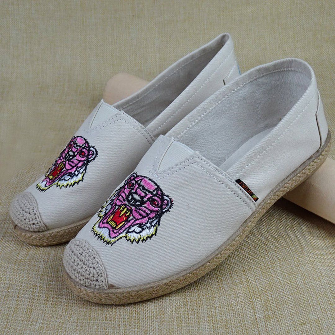 Casual Embroidered Woven Flat Canvas Shoes