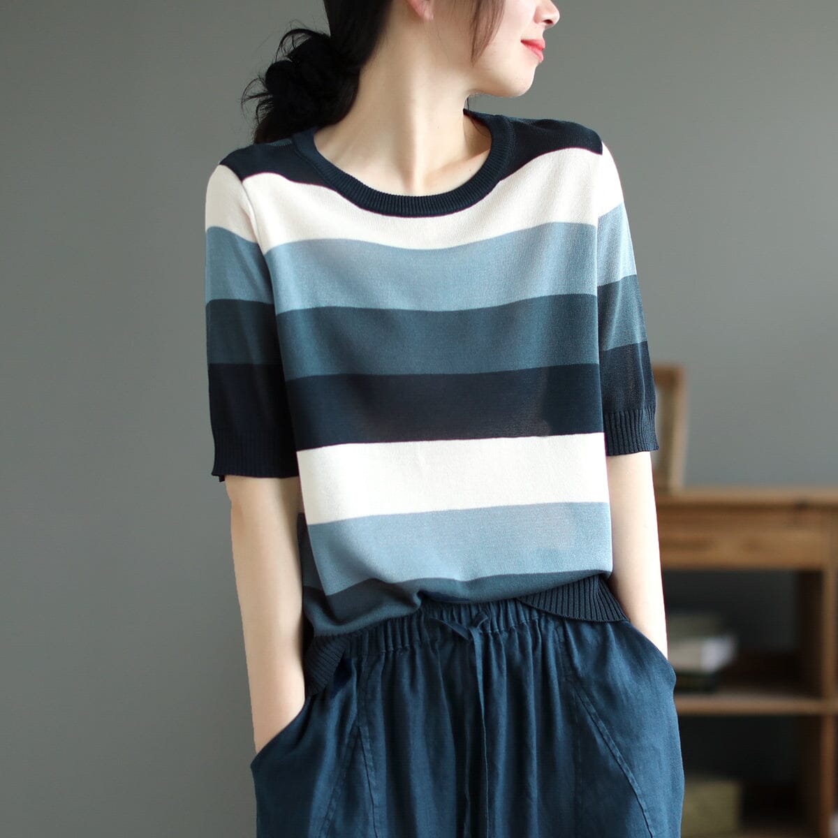 Summer Casual Stripe Knitted Half Sleeve Top